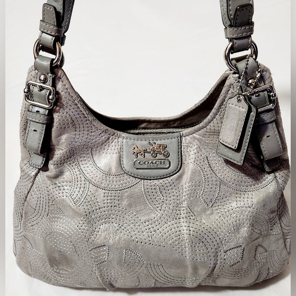 COACH MAGGIE MADISON STICHED METALLIC 18766 SILVER GRAY LEATHER SHOULDER BAG - Picture 1 of 11